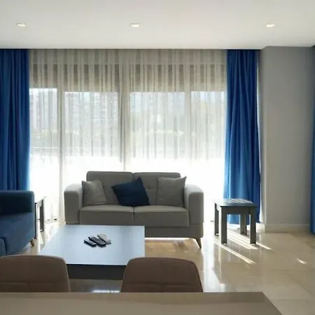 For 4 Guests In